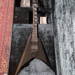 ESP E-II Arrow - Black